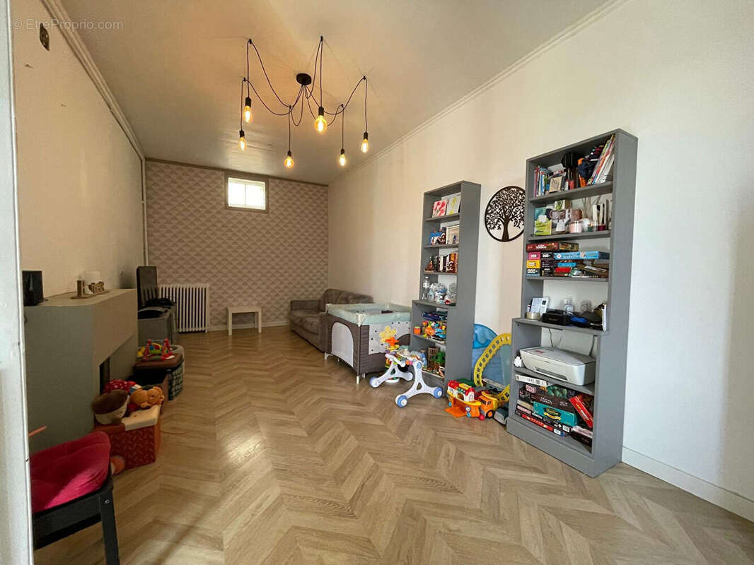 Maison à SAACY-SUR-MARNE