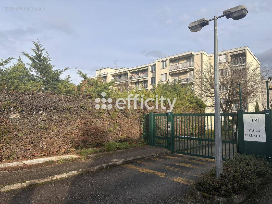 Appartement à VAULX-EN-VELIN