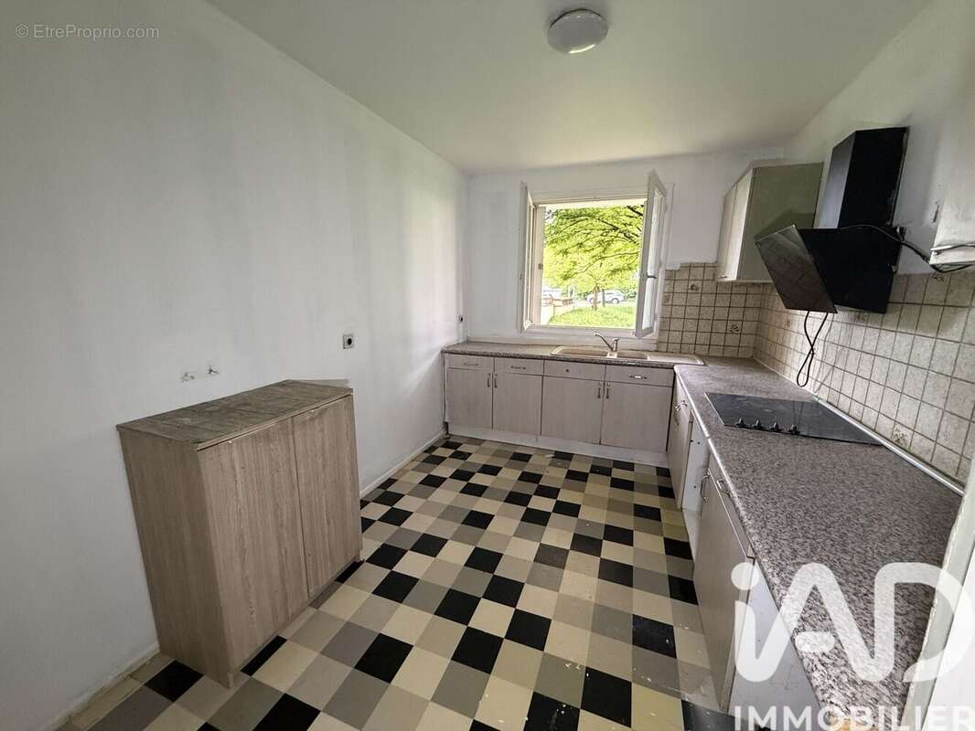 Photo 3 - Appartement à LE MEE-SUR-SEINE