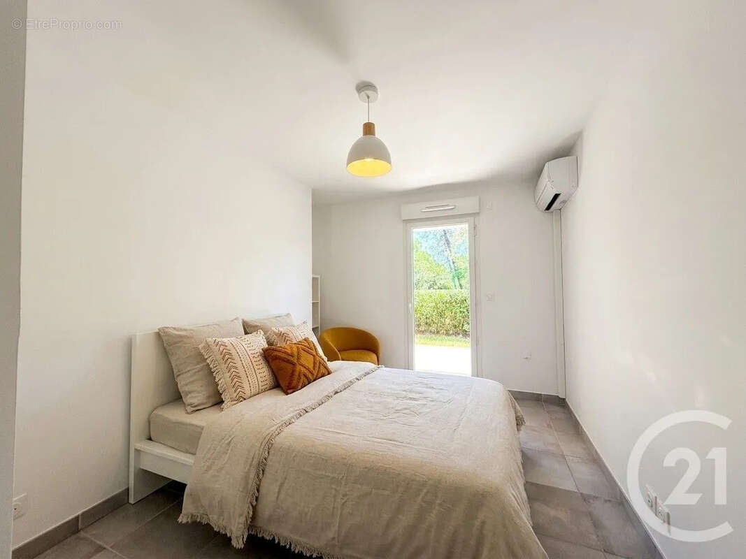 Appartement à VALBONNE