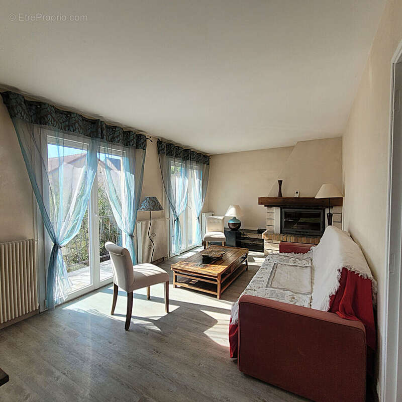 Maison Juvisy Sur Orge 5-6 pièce(s) - photo 8