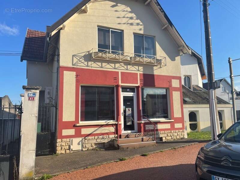 Appartement à CHENOVE