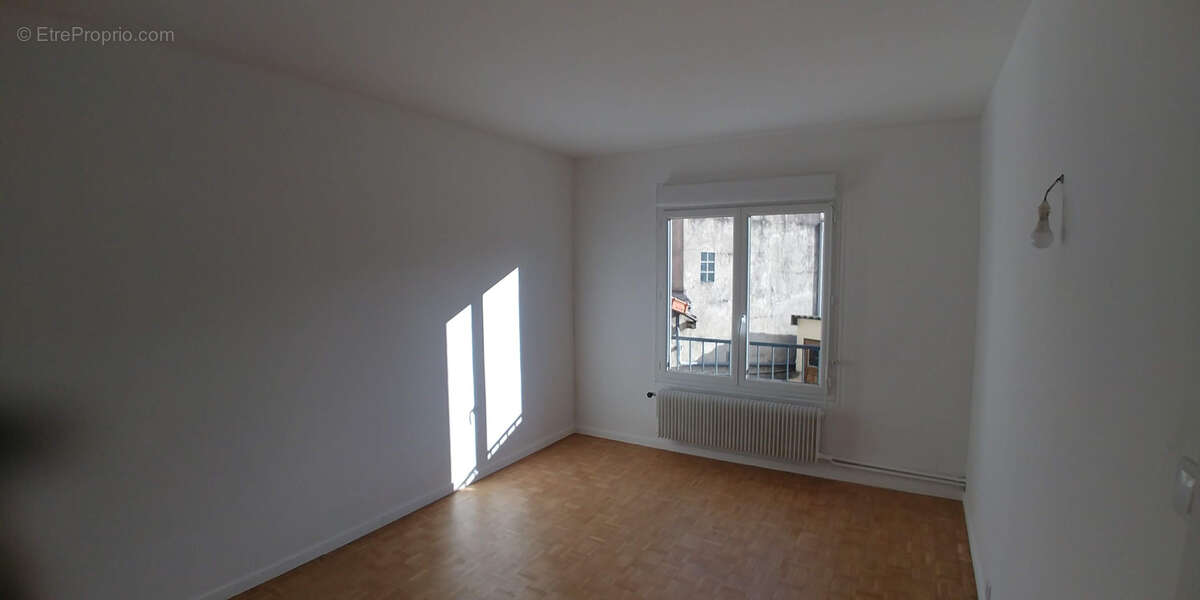 Appartement à SAINT-DENIS