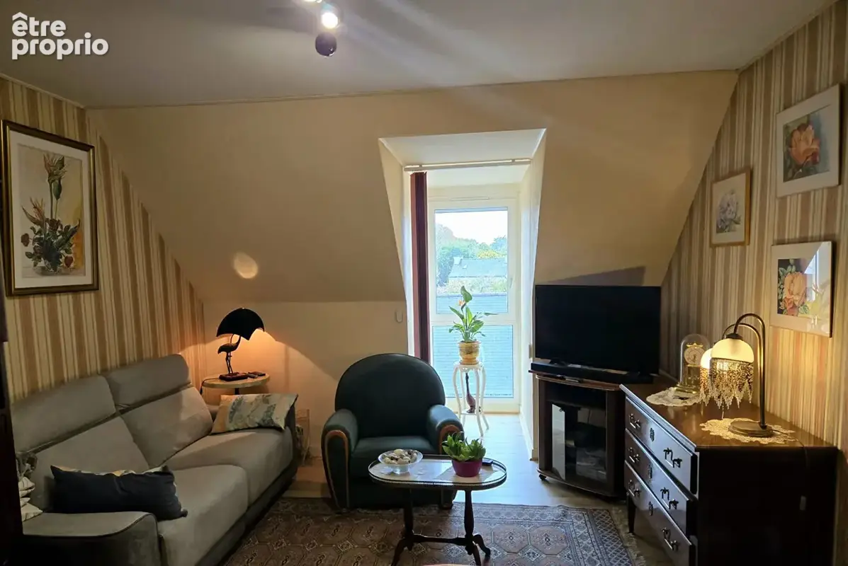 LANDIVISIAU - Appartement 5 pièces - 93 m2 - photo 3