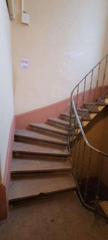 Appartement à SATHONAY-CAMP