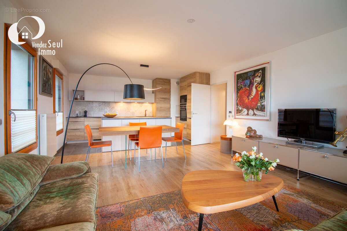 Appartement à ANTHY-SUR-LEMAN