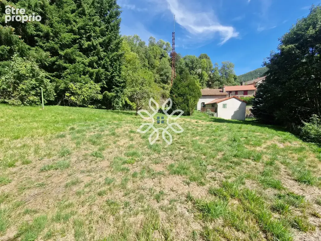 Maison de caractère avec droit d’eau et vaste terrain - photo 25