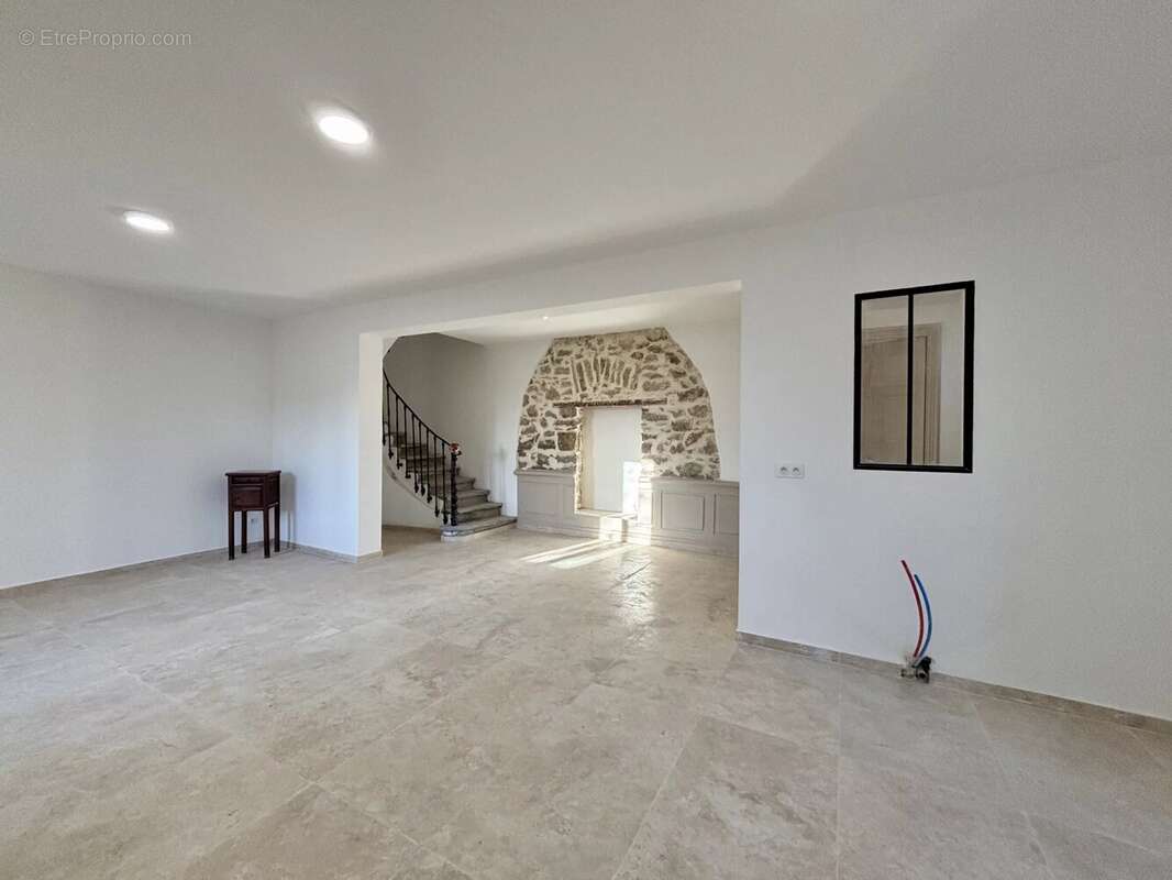 Maison à POUZOLS-MINERVOIS