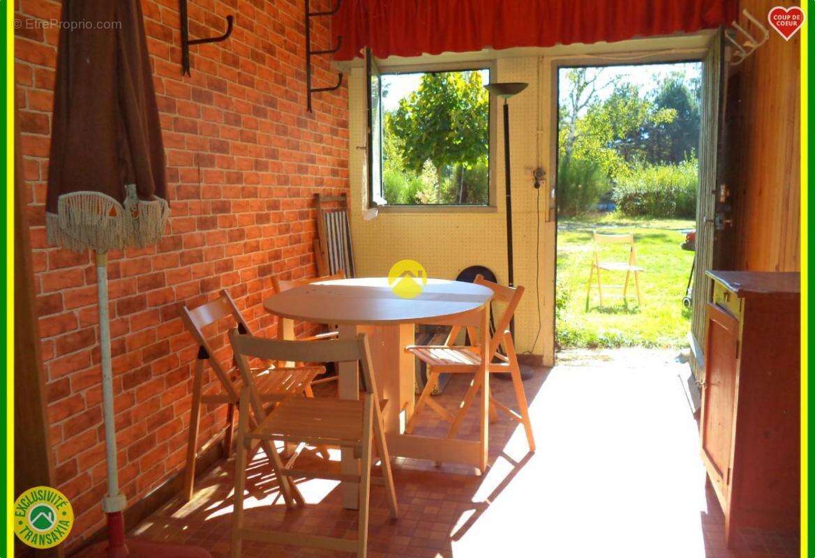 Maison à NEUVY-SUR-BARANGEON