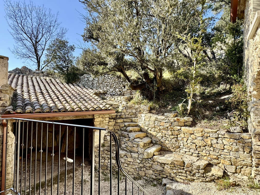 Maison à VAISON-LA-ROMAINE