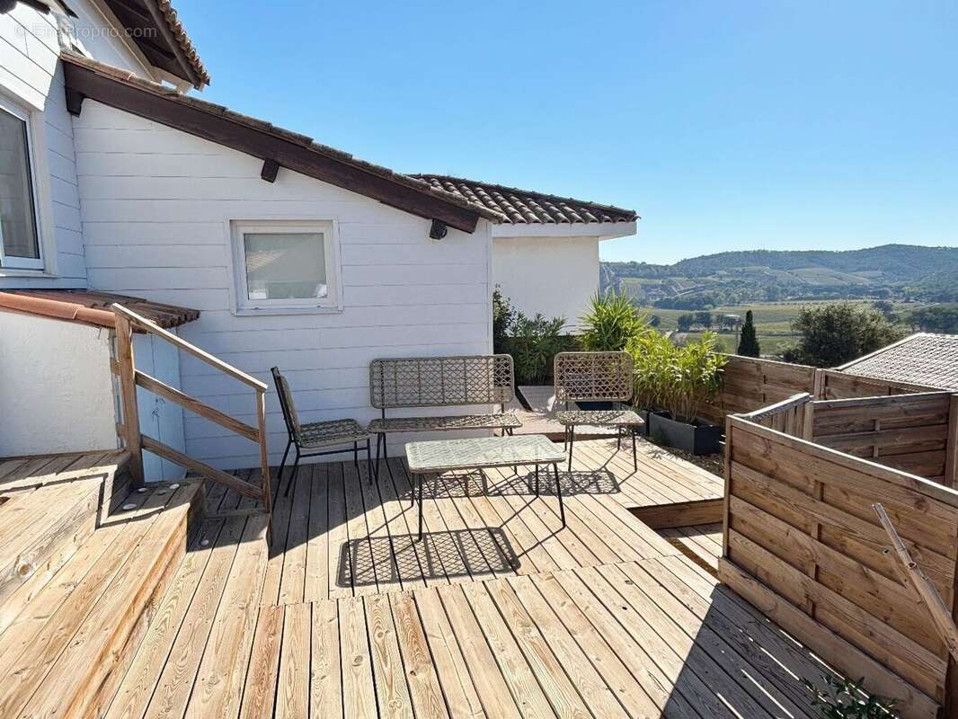 Maison à ROQUEBRUNE-SUR-ARGENS
