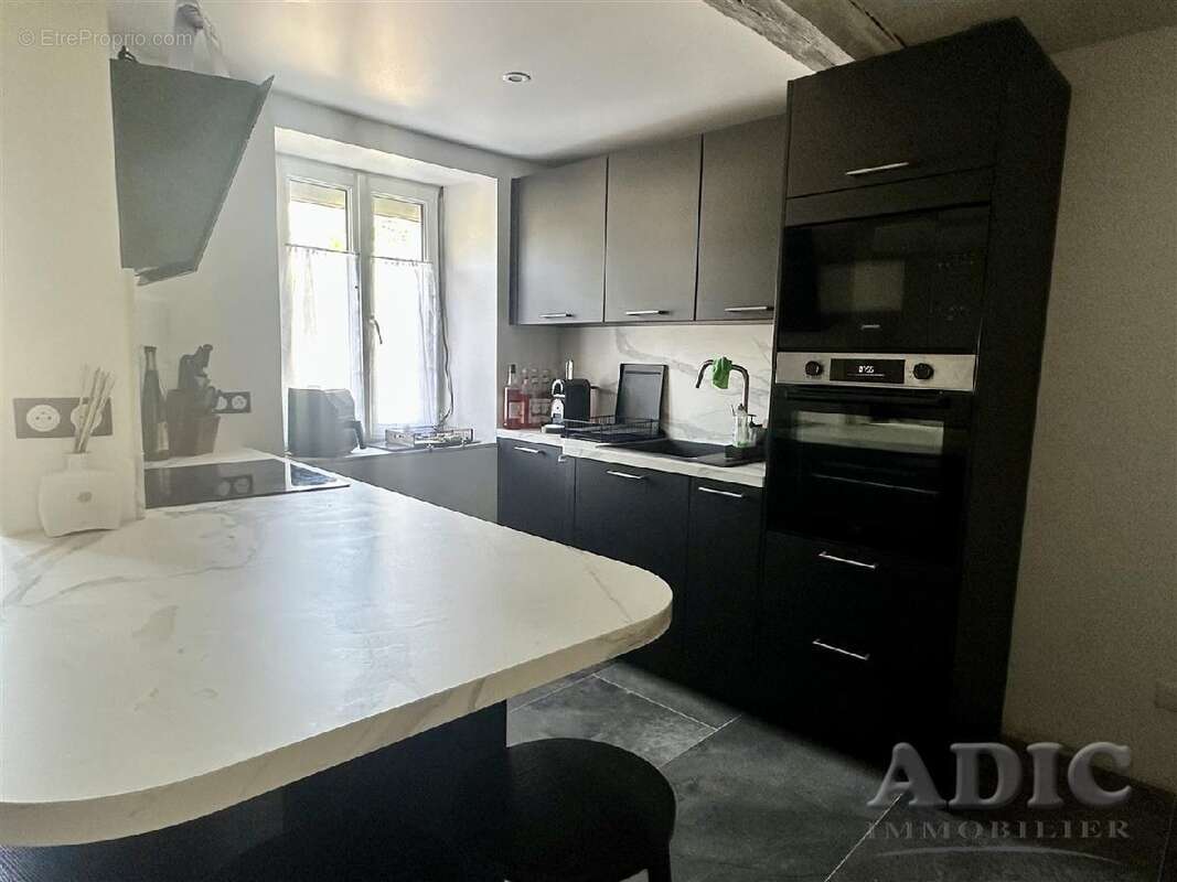 Maison à VILLENEUVE-SOUS-DAMMARTIN