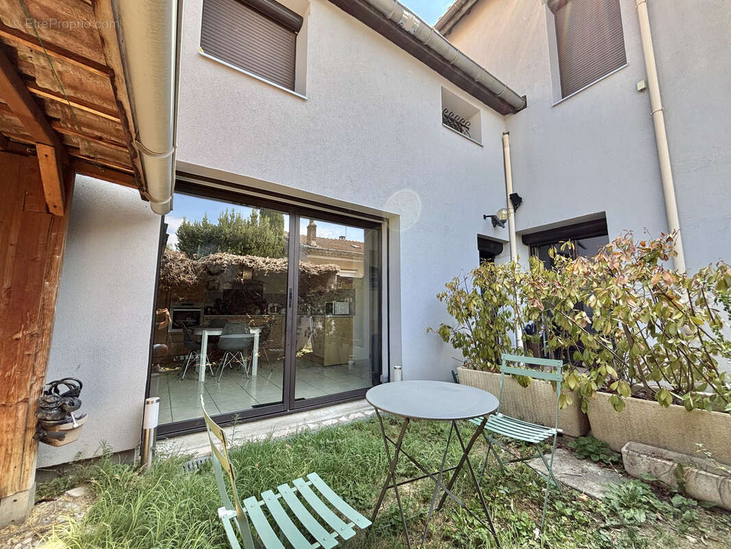 Maison familiale   3 chambres, jardin et dpe c - photo 17