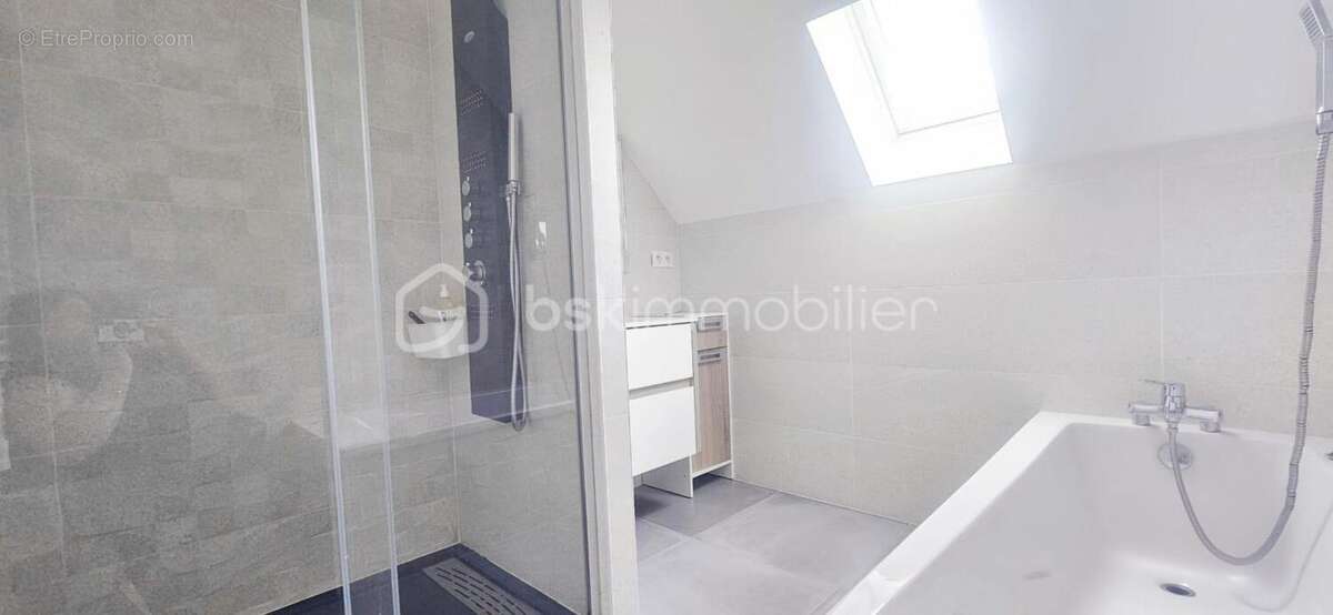  garantie décennale en cours • dpe a • 3 chambres • aucun travaux • une opportunité rare à châteauneuf-sur-loire proche du centr - photo 15
