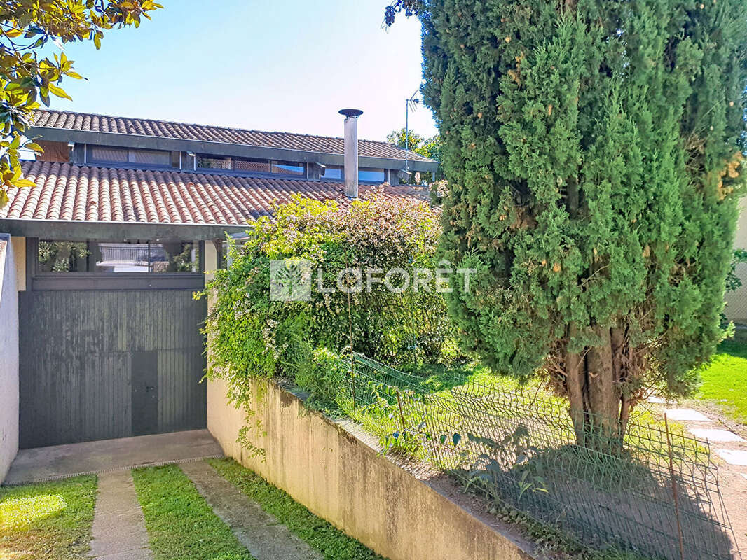 Maison à VILLEMUR-SUR-TARN