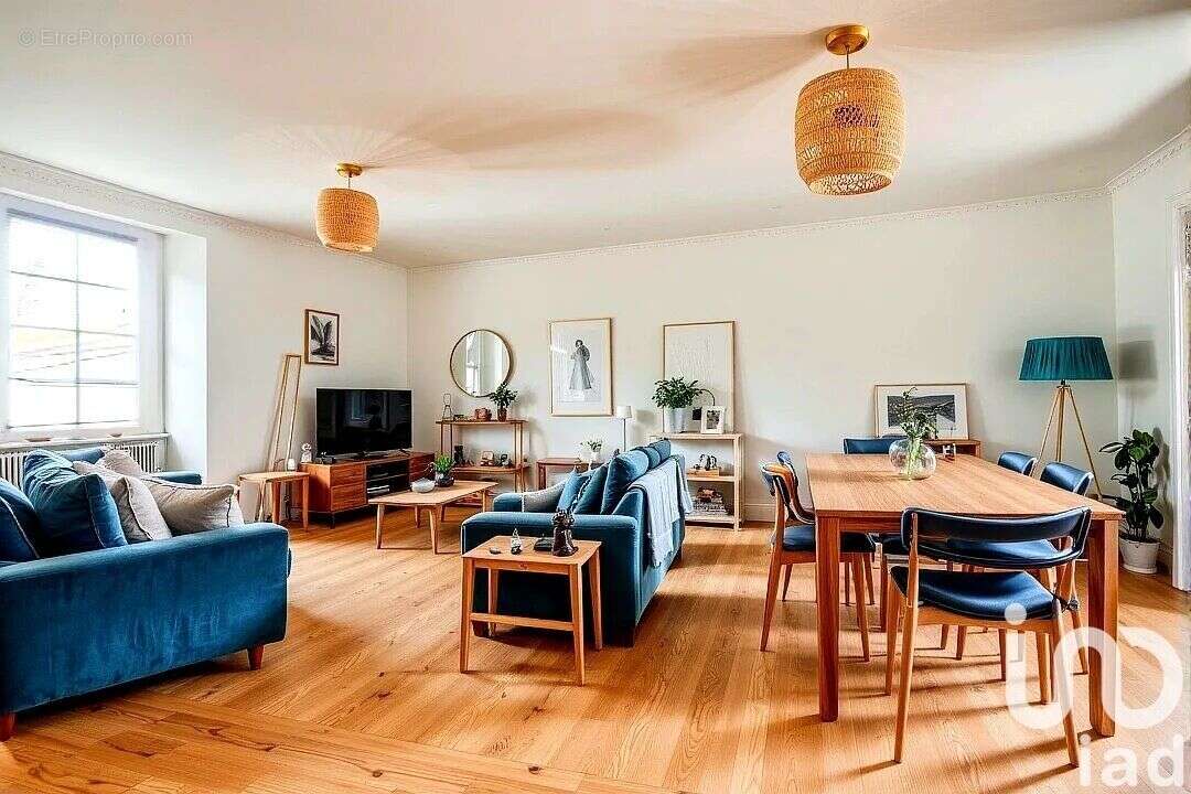 Photo 2 - Maison à SAINT-JULIEN-DE-CONCELLES