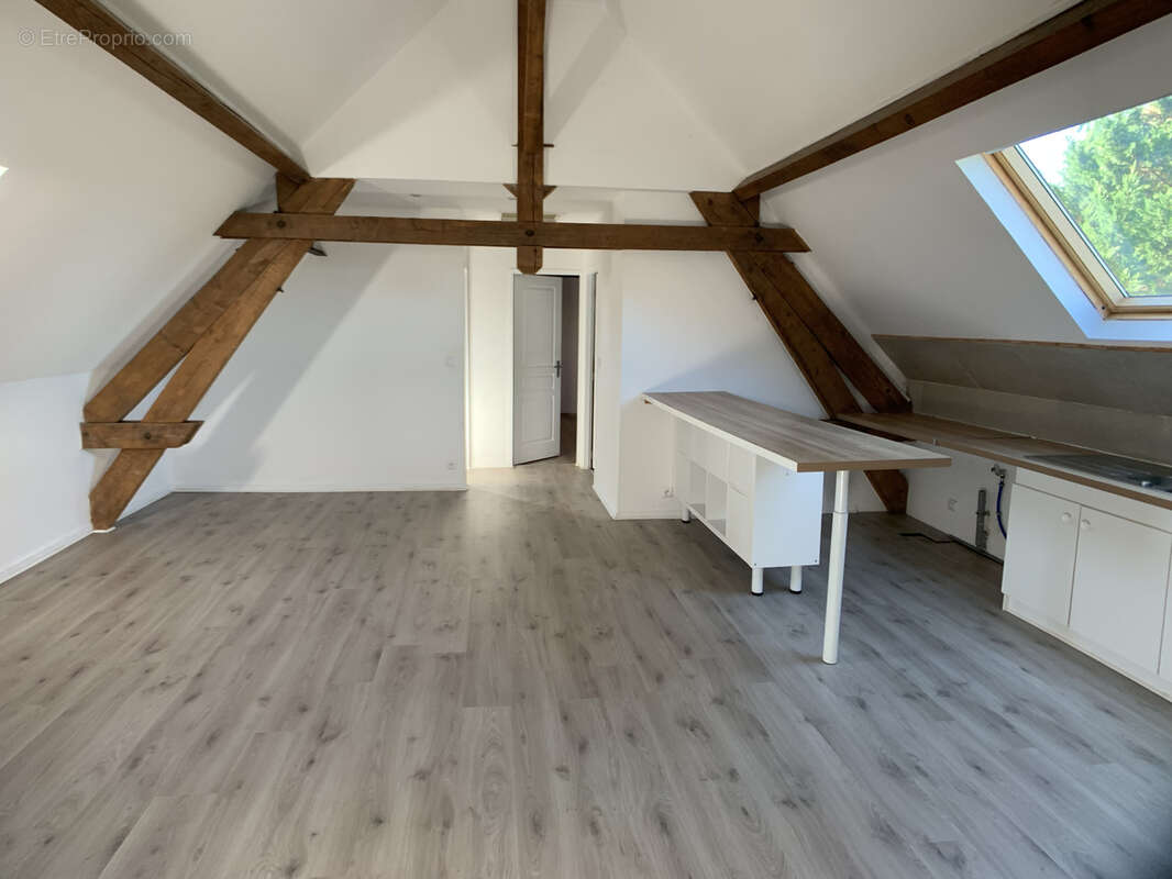 Appartement à CONGIS-SUR-THEROUANNE