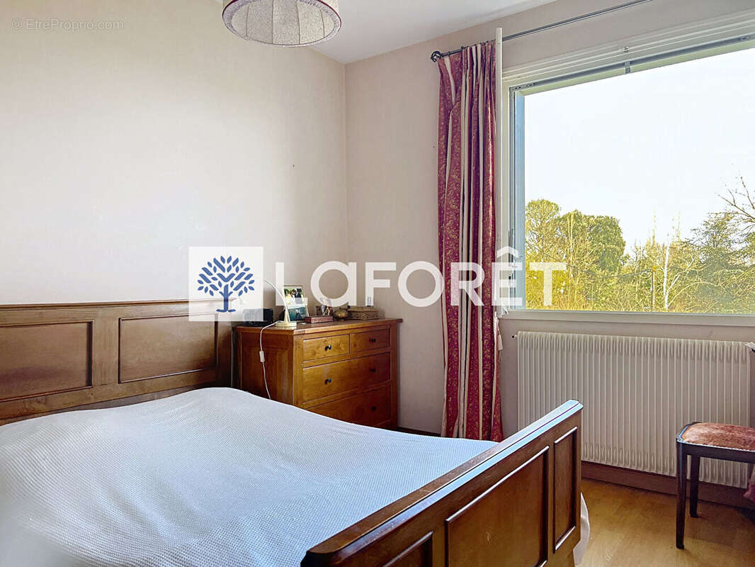 Maison à SAINT-LOUP-LAMAIRE