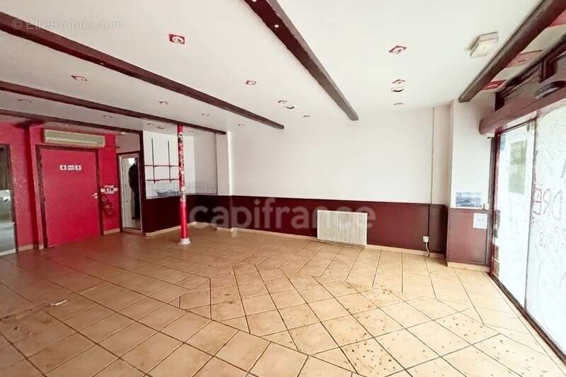 Commerce à DOUARNENEZ