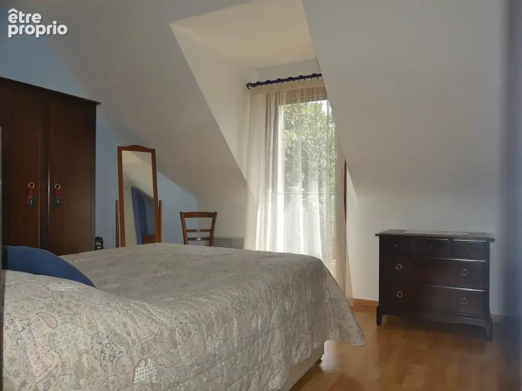 Maison 122 m² à Saint-Nicolas-De-Redon  - photo 9
