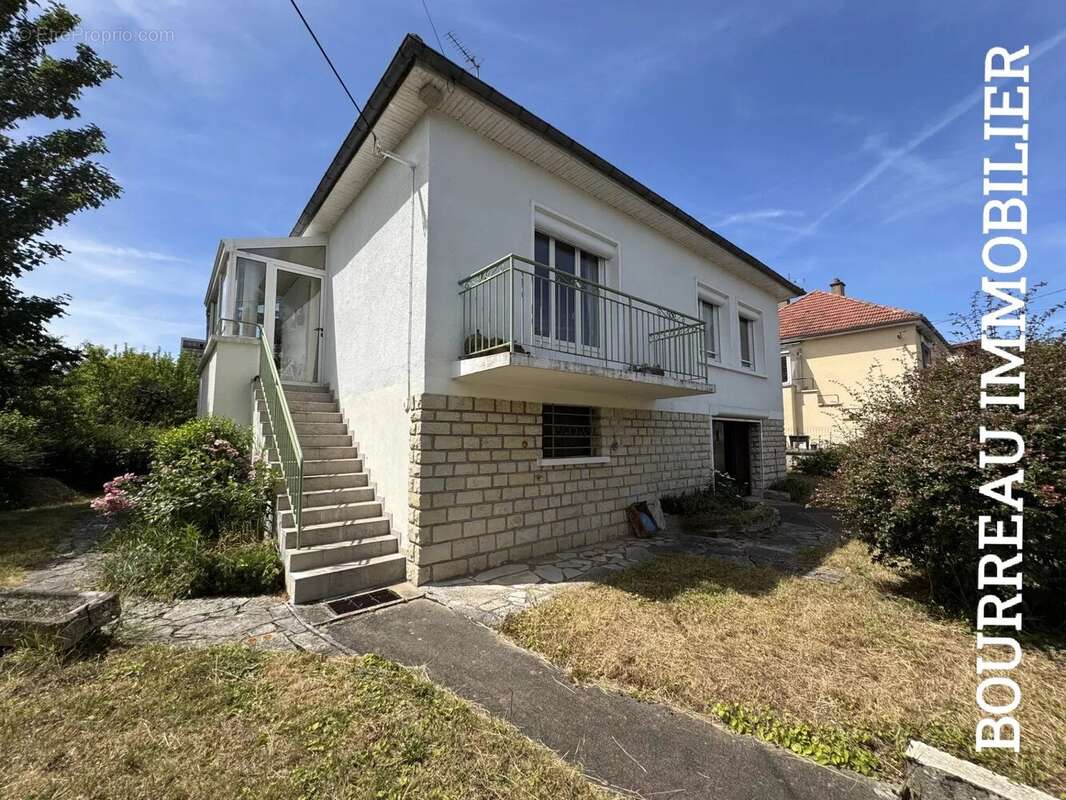 Maison à JOIGNY