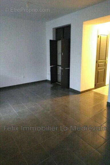 Appartement 150 m² à Sarlat-La-Caneda  - photo 2