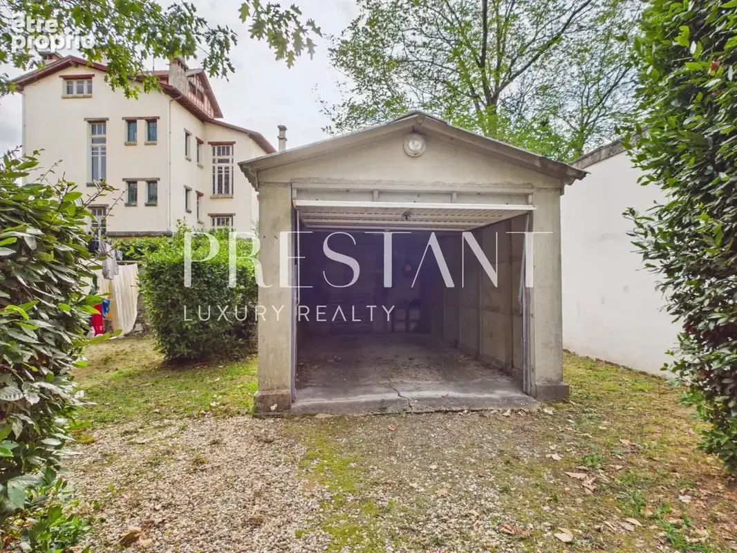 Grand appartement au premier étage dans maison de maître - photo 15