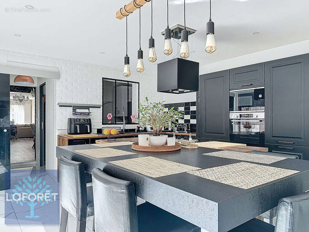 Maison à VALENCIENNES