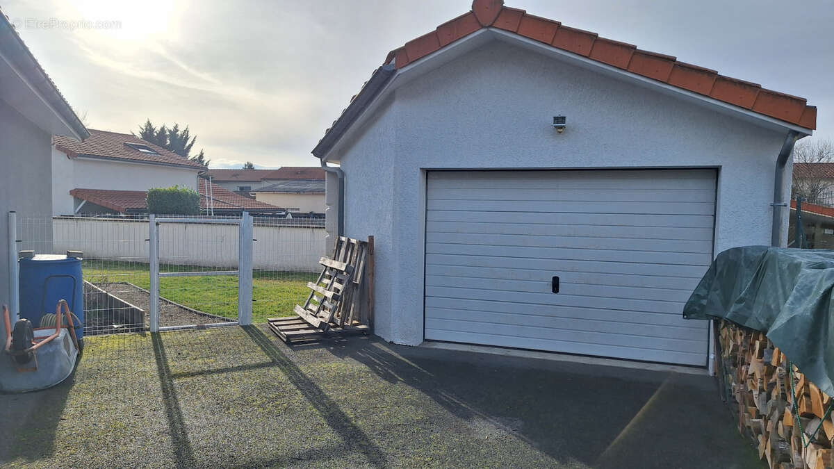 Maison à PONT-DU-CHATEAU