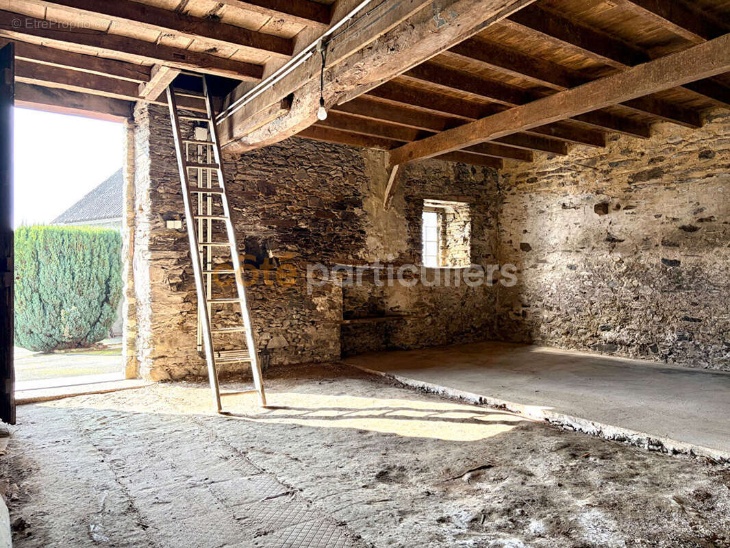 Maison en pierre avec dépendances et fort potentiel à 5 min de Saint-Lô - photo 15