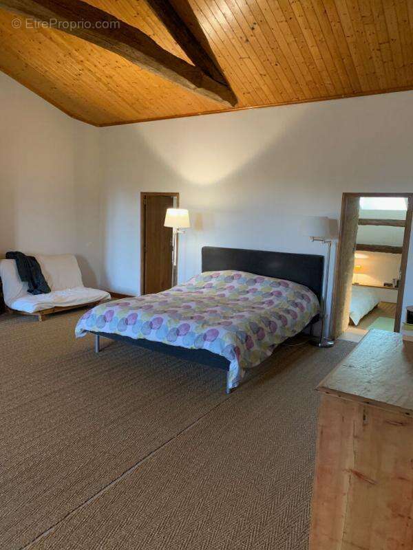 Maison à MARSAIS-SAINTE-RADEGONDE