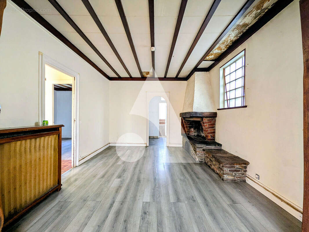 Maison à LA FRETTE-SUR-SEINE