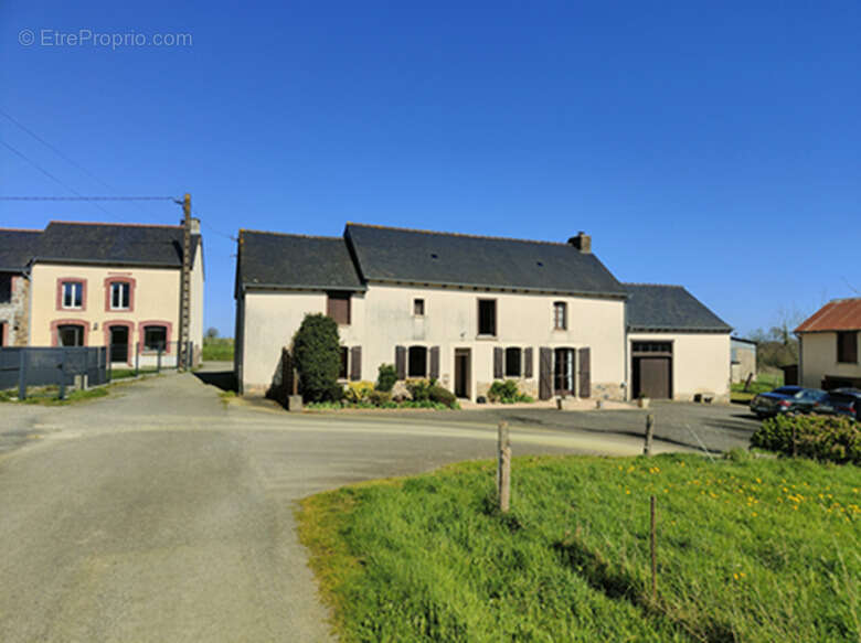Maison à LA BAUSSAINE