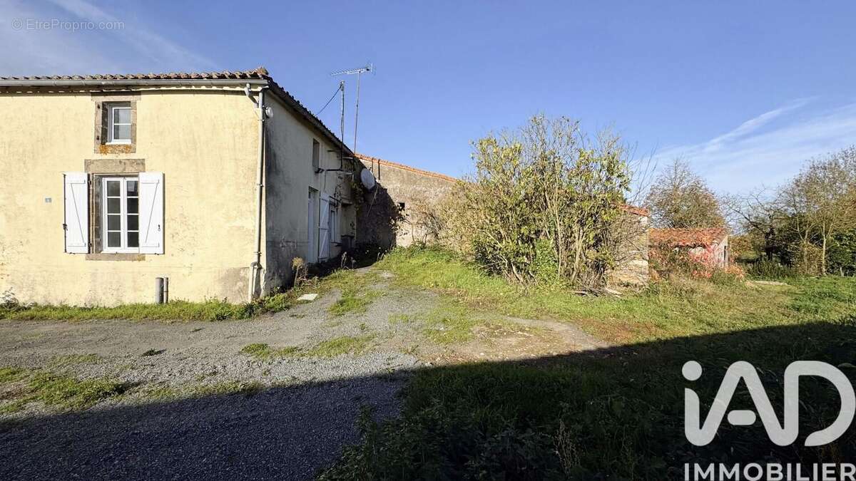 Photo 7 - Maison à VENDRENNES
