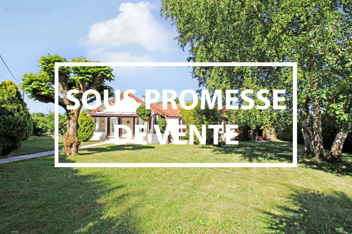 Maison à LE PERRAY-EN-YVELINES