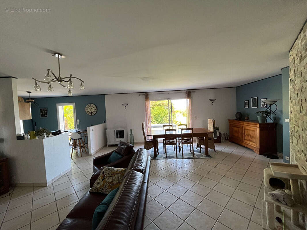 Maison plain pied la chapelle basse mer  4 chambres et 1 bureau - photo 6