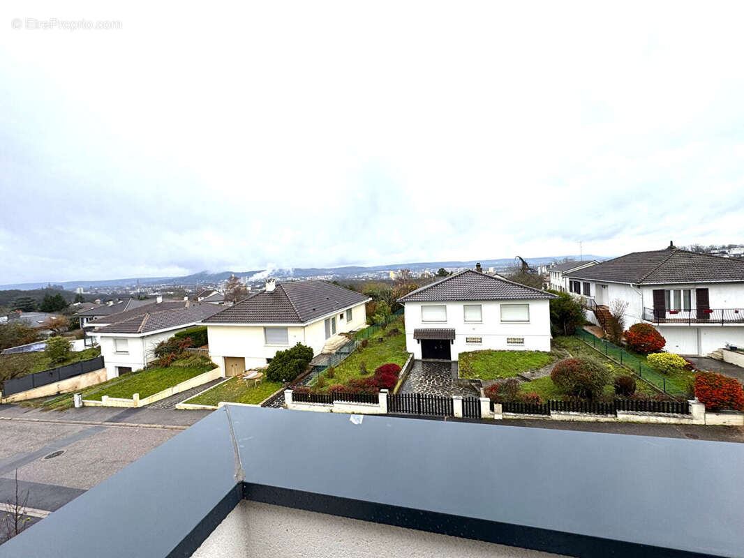 Appartement à SAINT-JULIEN-LES-METZ