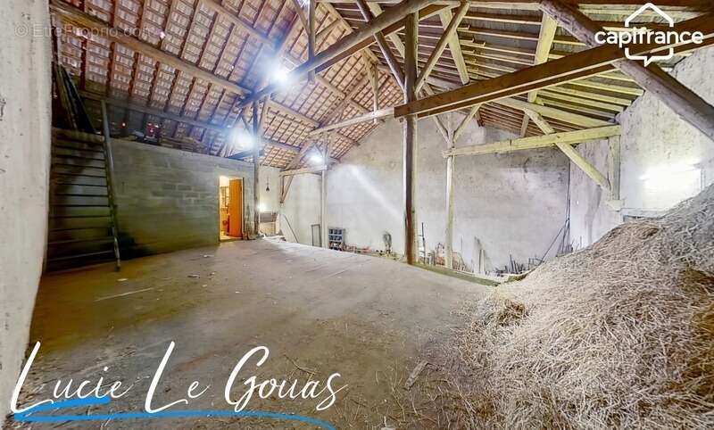 Corps de ferme de 154m² habitable avec grange, dépendances, jardin et verger – Bazailles - photo 15