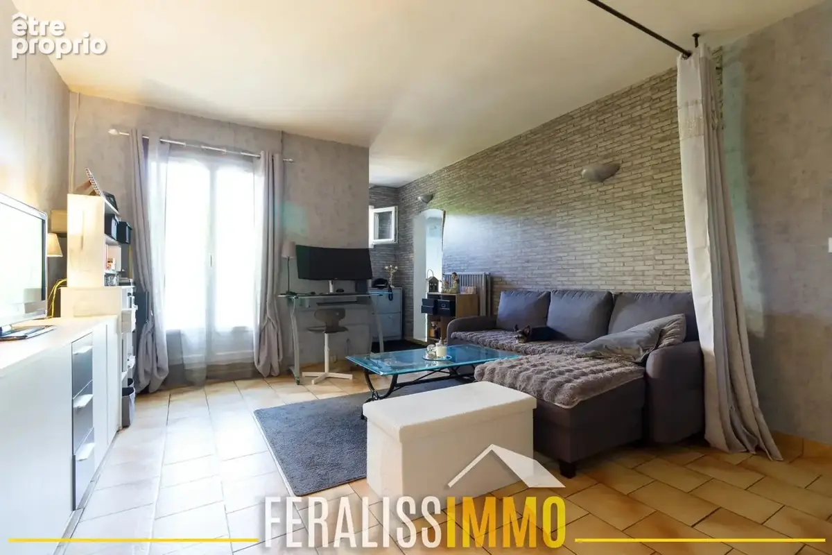 Agréable maison avec 3 spacieuses chambres à l'étage - photo 4