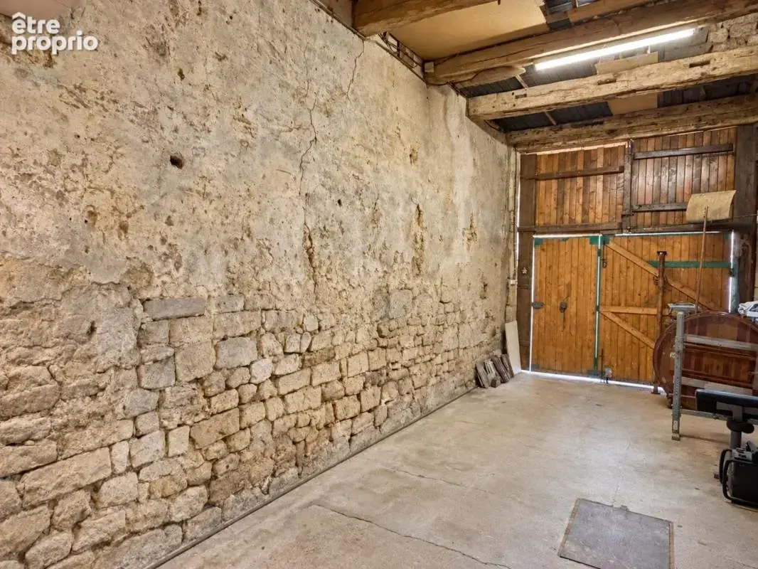 Belle maison de caractère avec jardin, grange et potentiel second logement - photo 7