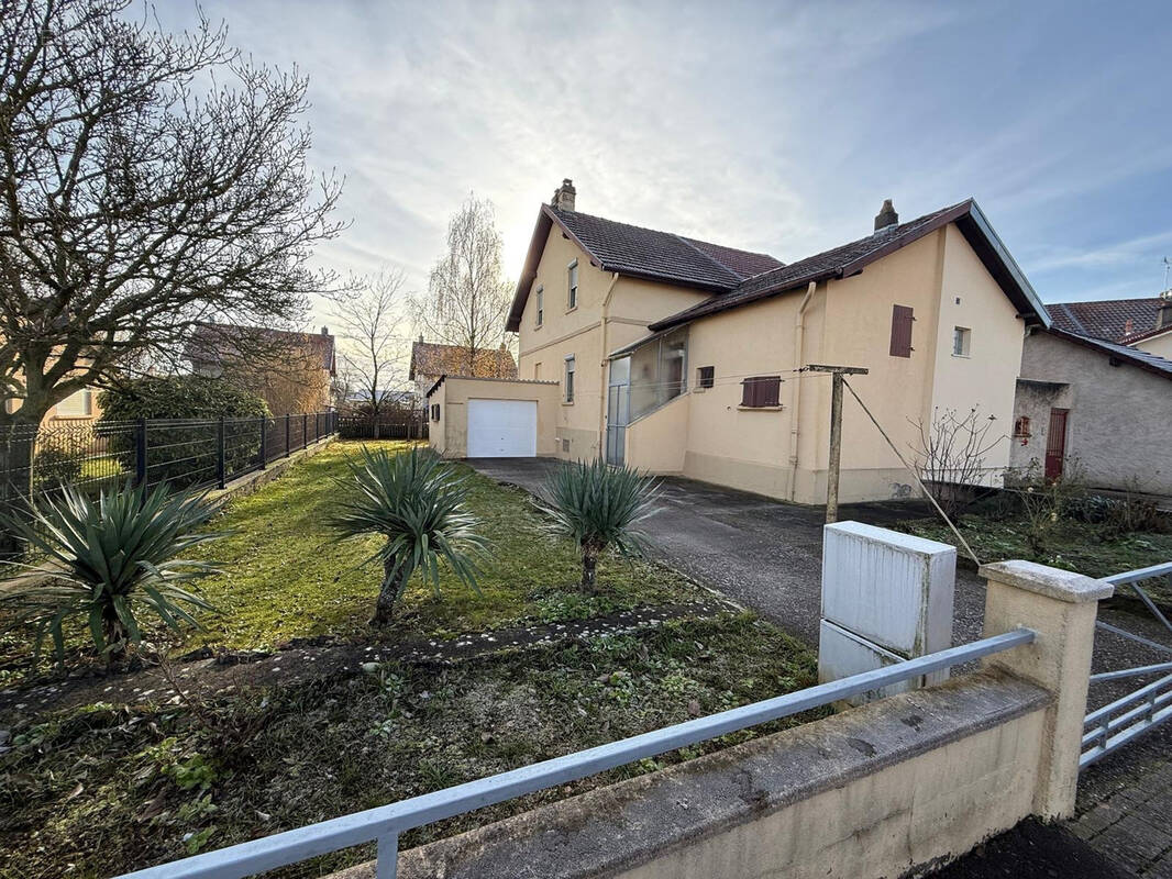 Maison à SAINTE-MARIE-AUX-CHENES