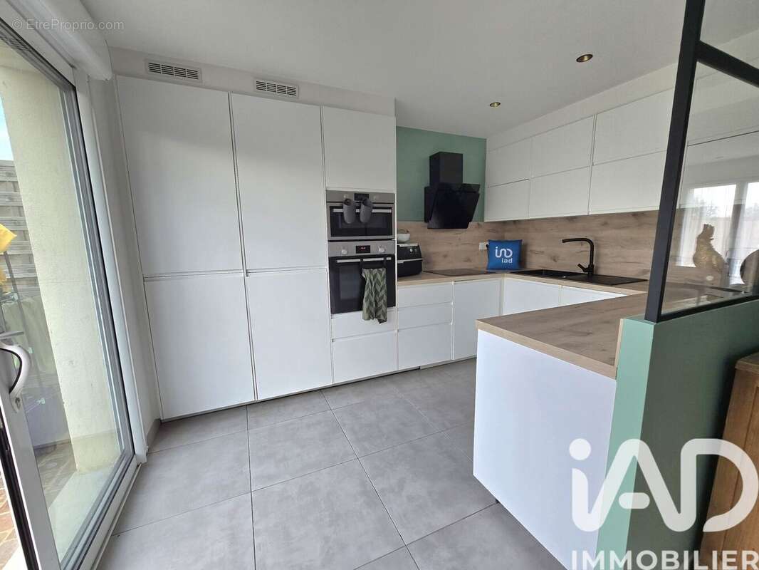 Photo 5 - Maison à CHAUCONIN-NEUFMONTIERS