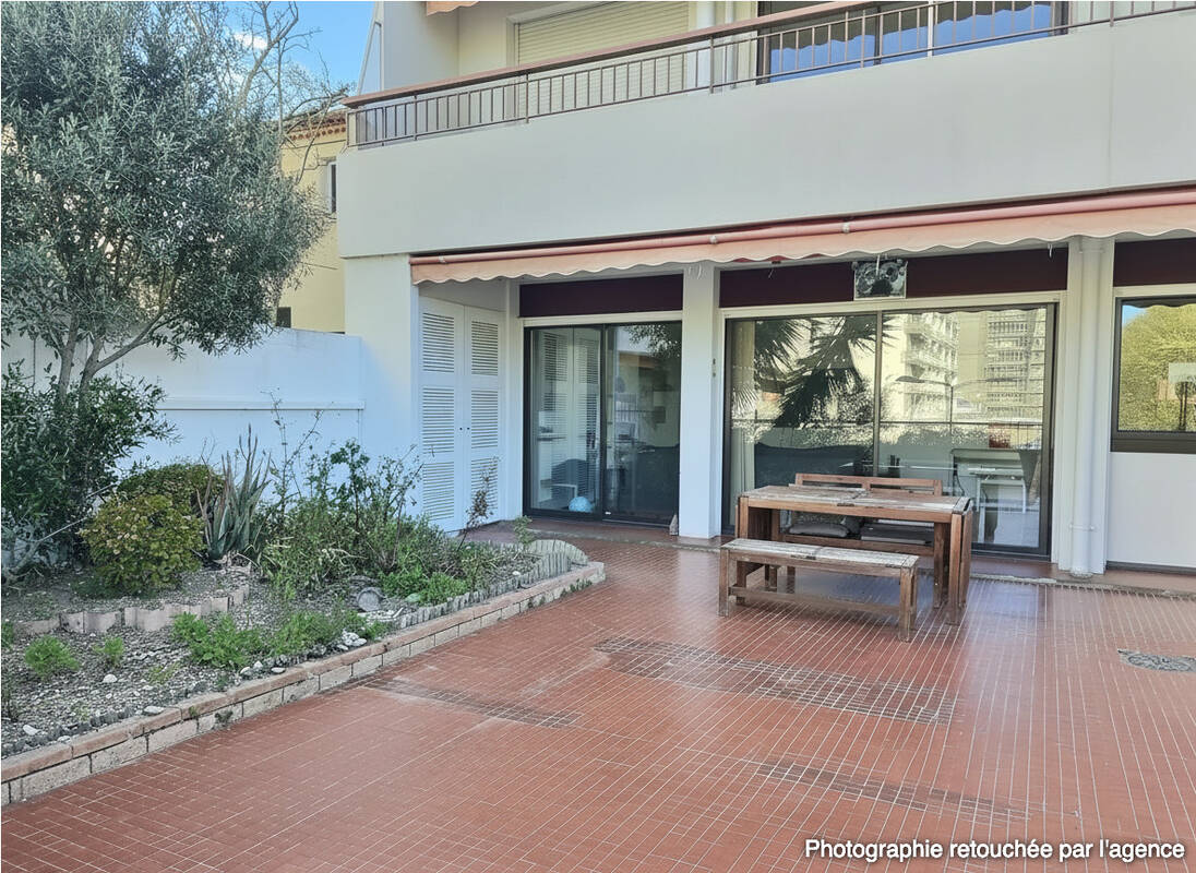 Appartement à MARSEILLE-4E