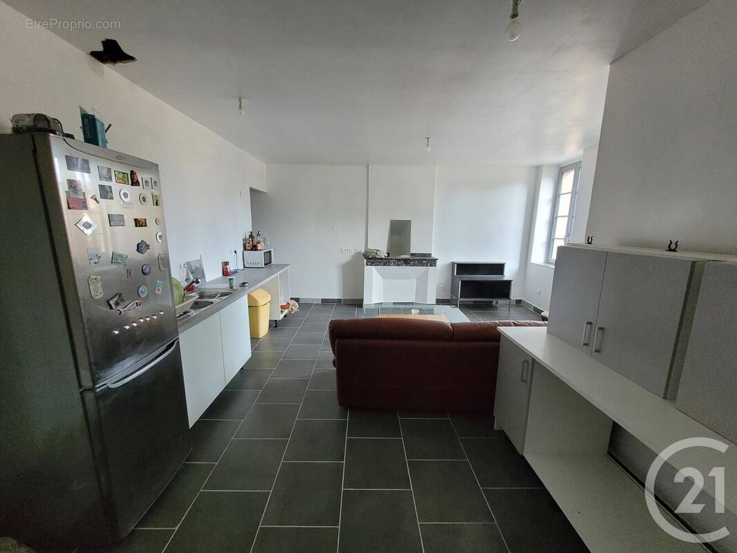 Maison à LISLE-SUR-TARN