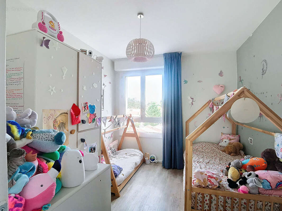 Appartement à CHAMPAGNE-AU-MONT-D'OR