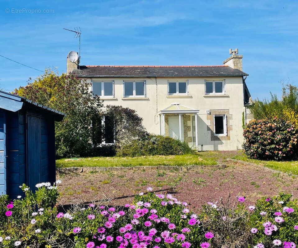 Maison à PLEUMEUR-BODOU