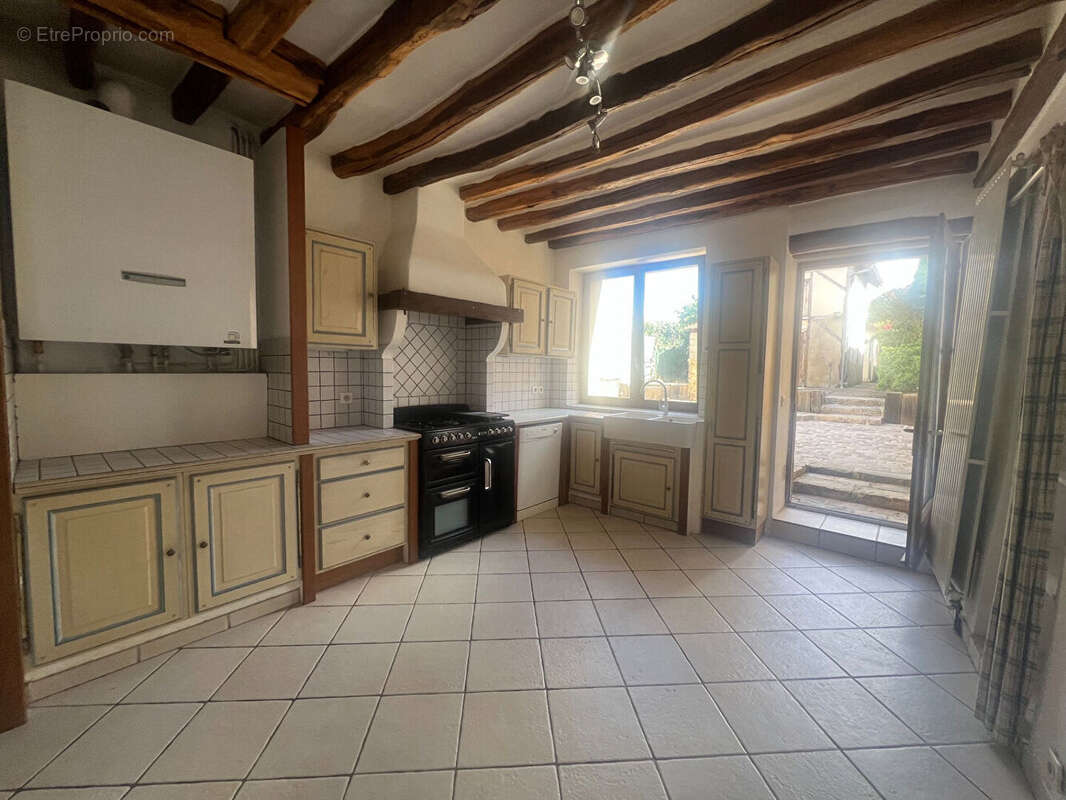 Maison à COUBERT