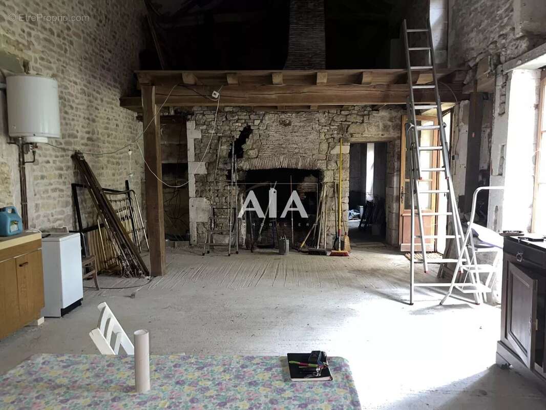 Maison à FONTENILLE