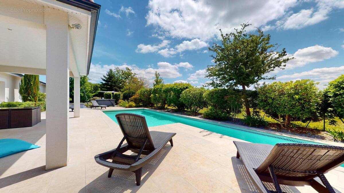 Photo 1 - Maison à LA BREDE