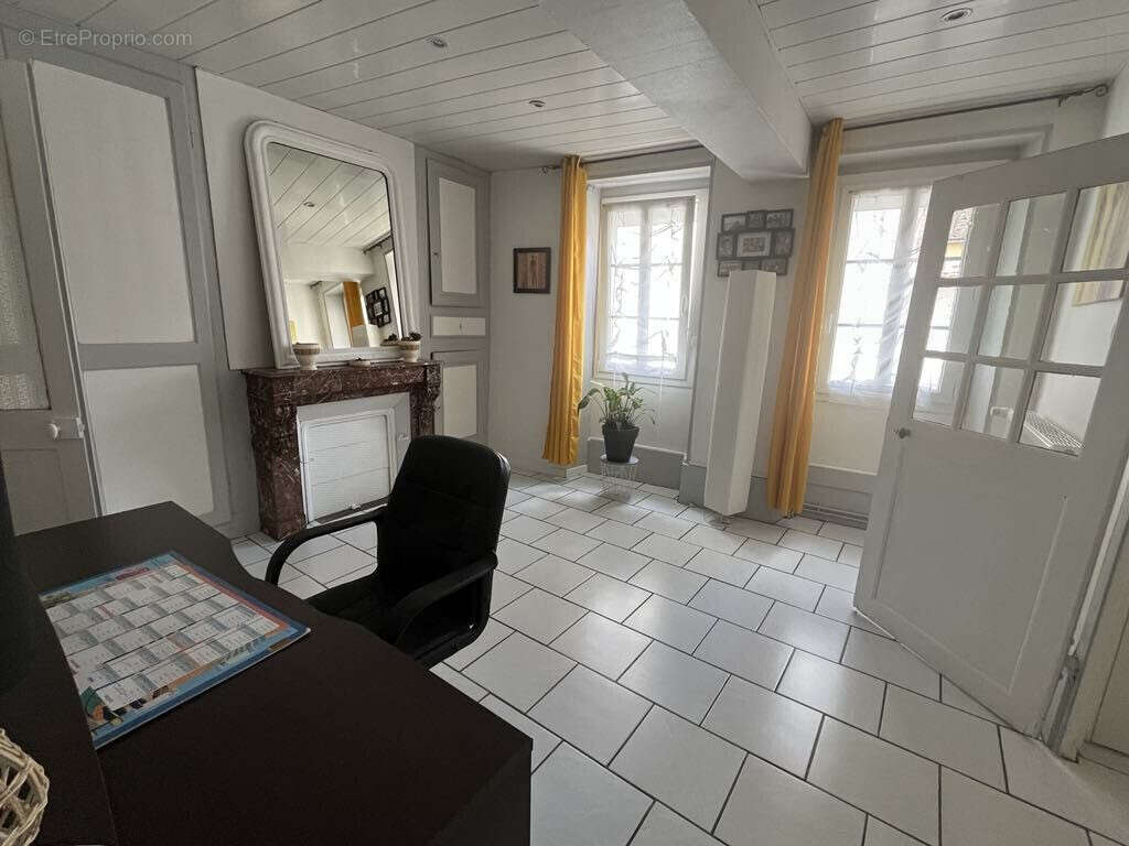 Maison 155 m² à Brienon-Sur-Armancon  - photo 9